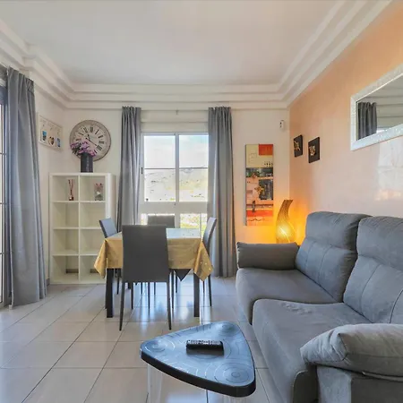 Apartamento Cozy 1br Near Orlando Complex By Aqua Vista Tenerife *