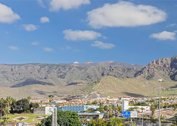 Cozy 1br Near Orlando Complex Costa Adeje (Tenerife)